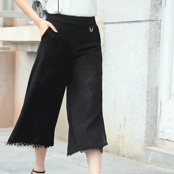 【ワイドパンツ】体型を選ばない　ゆったり着こなす大人のワイトパンツ