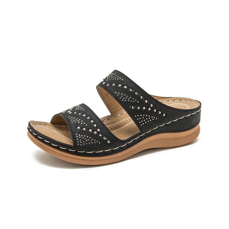 【本革ウェッジサンダル】 美脚効果 女性の足を優しく守る 柔らかな牛革 快適な5cmヒール 通気透湿インソール 防滑ゴムソール