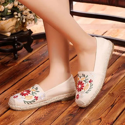 【エスパドリーユ】民族風　美しい花刺繍　通気性抜群　吸汗　快適なフラットシューズ