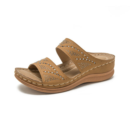 【本革ウェッジサンダル】 美脚効果 女性の足を優しく守る 柔らかな牛革 快適な5cmヒール 通気透湿インソール 防滑ゴムソール